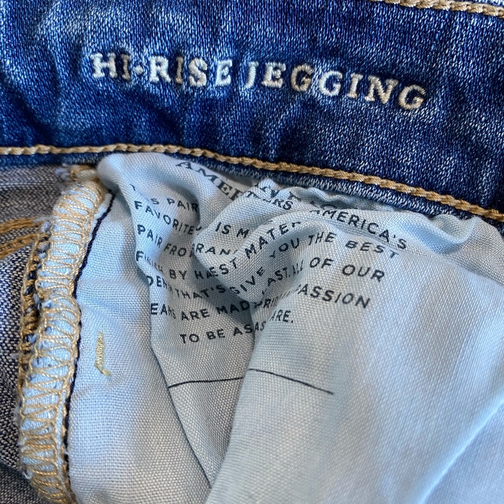 Hi Rise Frayed Jeggings - Picture 7 of 10